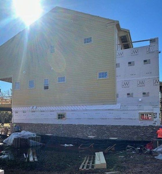 Image 33 of a home in .