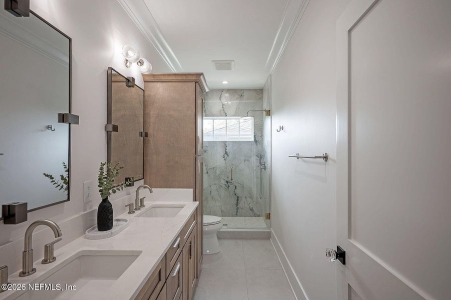 Furnished interior view inside a new home in , Jacksonville (Image 99).