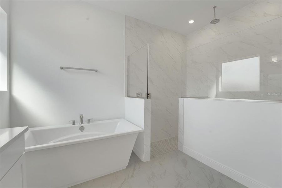 Furnished interior view inside a new home in Palms at Windermere, Windermere (Image 14).