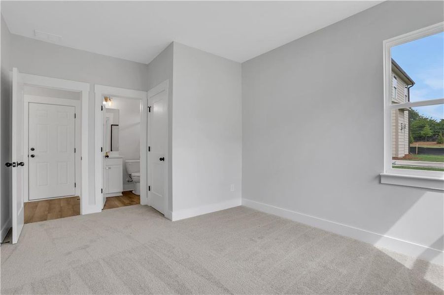 Spacious, unfurnished interior of a new home in , Loganville (Image 27).