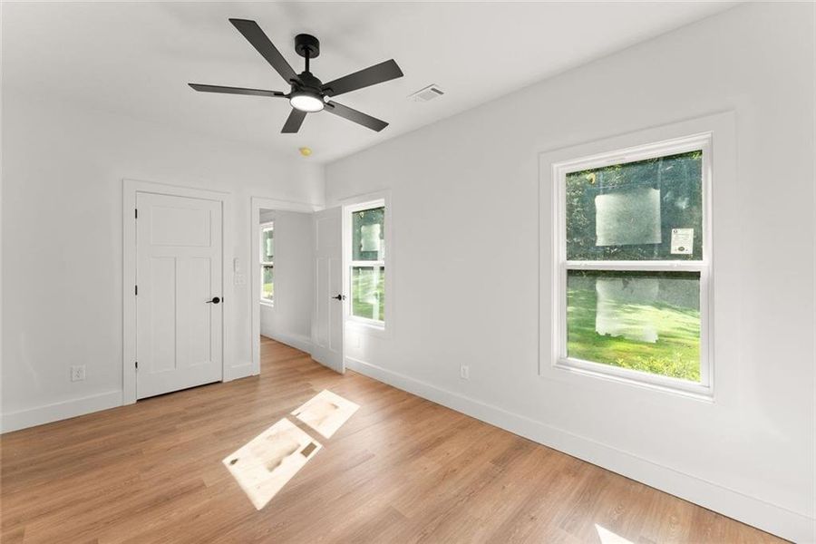 Spacious, unfurnished interior of a new home in , Gainesville (Image 26). Spacious, unfurnished interior of a new home in , Gainesville (Image 26).