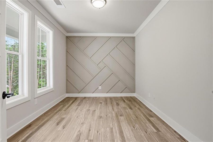 Spacious, unfurnished interior of a new home in , Clarkesville (Image 40).