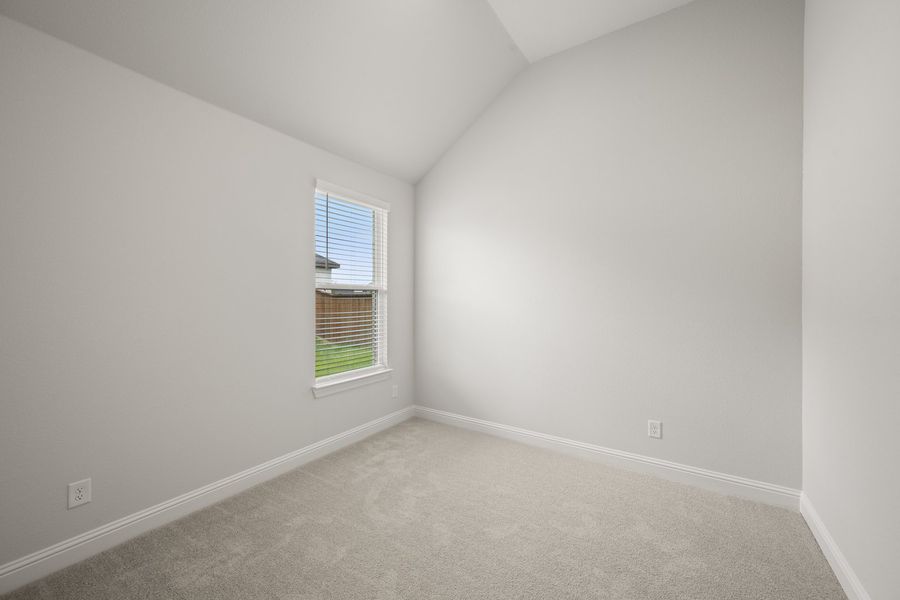 Spacious, unfurnished interior of a new home in Hayes Crossing, Midlothian (Image 19).