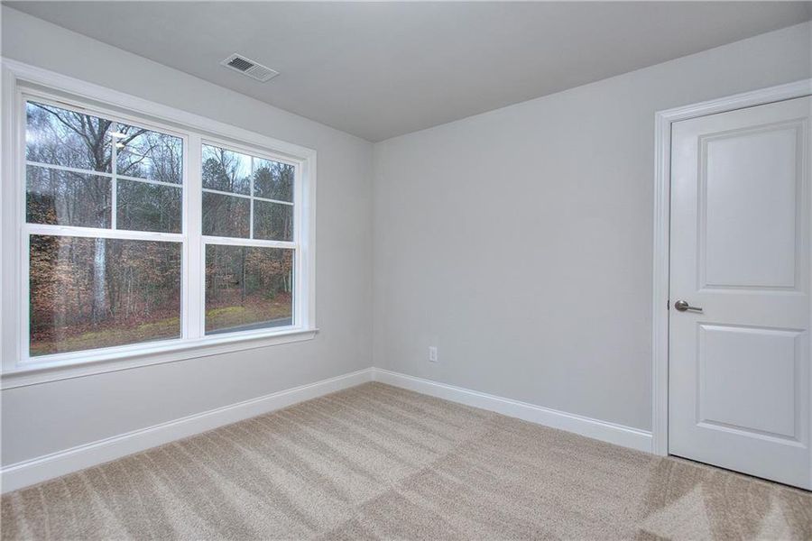 Spacious, unfurnished interior of a new home in , Homer (Image 8).