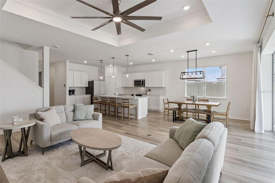 Furnished interior view inside a new home in , Lake Alfred (Image 15).