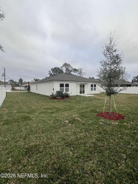 Exterior details and patio area of a home in Palm Coast Homesites, Palm Coast (Image 27).