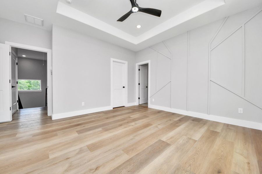 Spacious, unfurnished interior of a new home in , Houston (Image 20). Spacious, unfurnished interior of a new home in , Houston (Image 20).