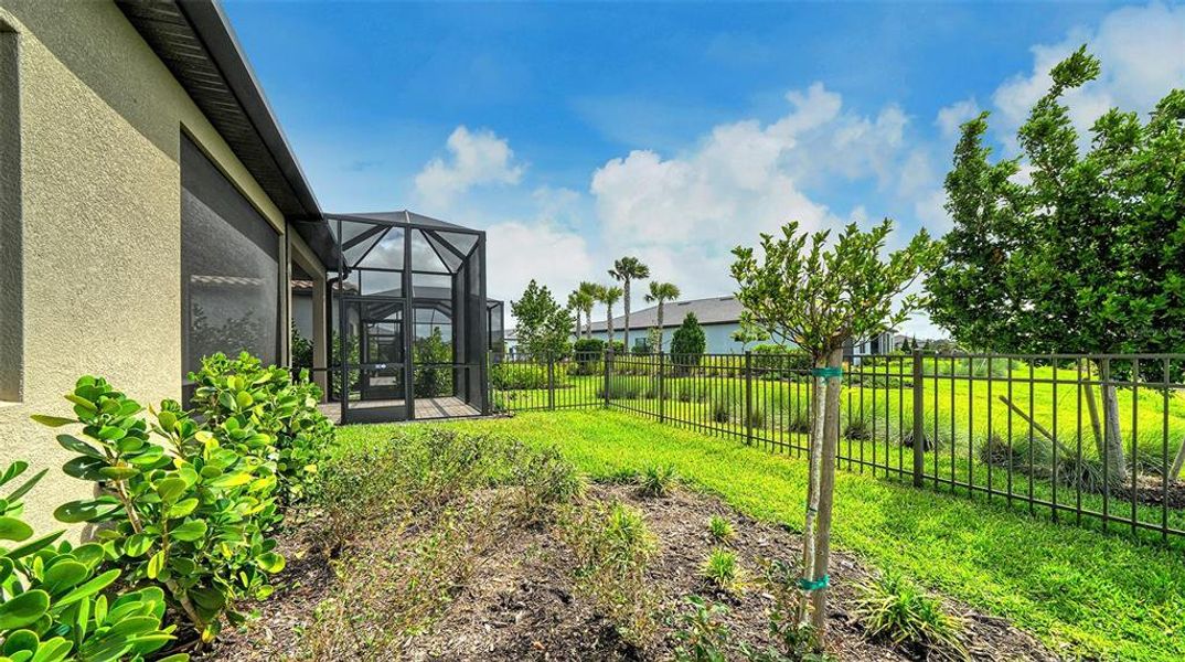 Exterior details and patio area of a home in , Nokomis (Image 25).