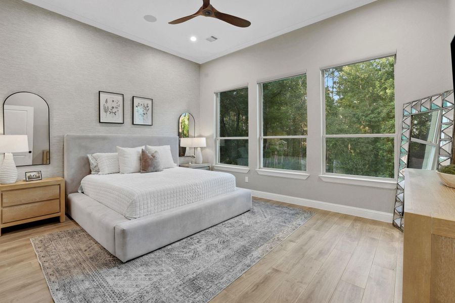 Furnished interior view inside a new home in , Tomball (Image 16).