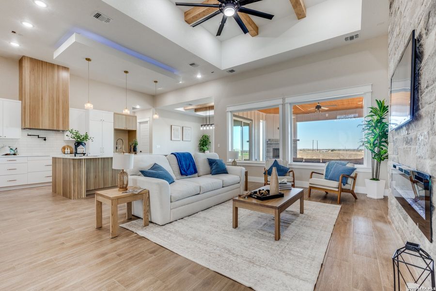 Furnished interior view inside a new home in , La Vernia (Image 18). Furnished interior view inside a new home in , La Vernia (Image 18).