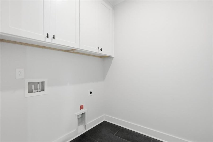 Spacious, unfurnished interior of a new home in , Braselton (Image 37).