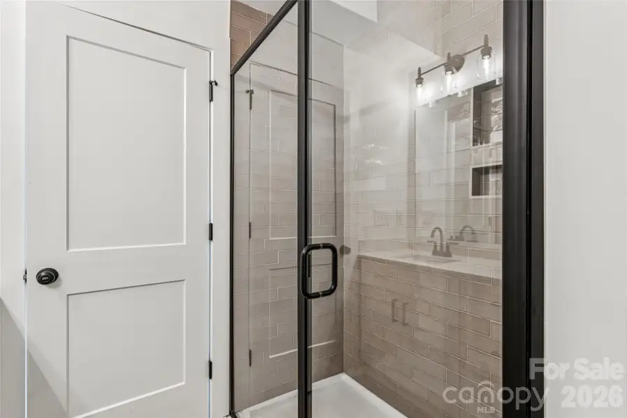 Image 44 of a home in .