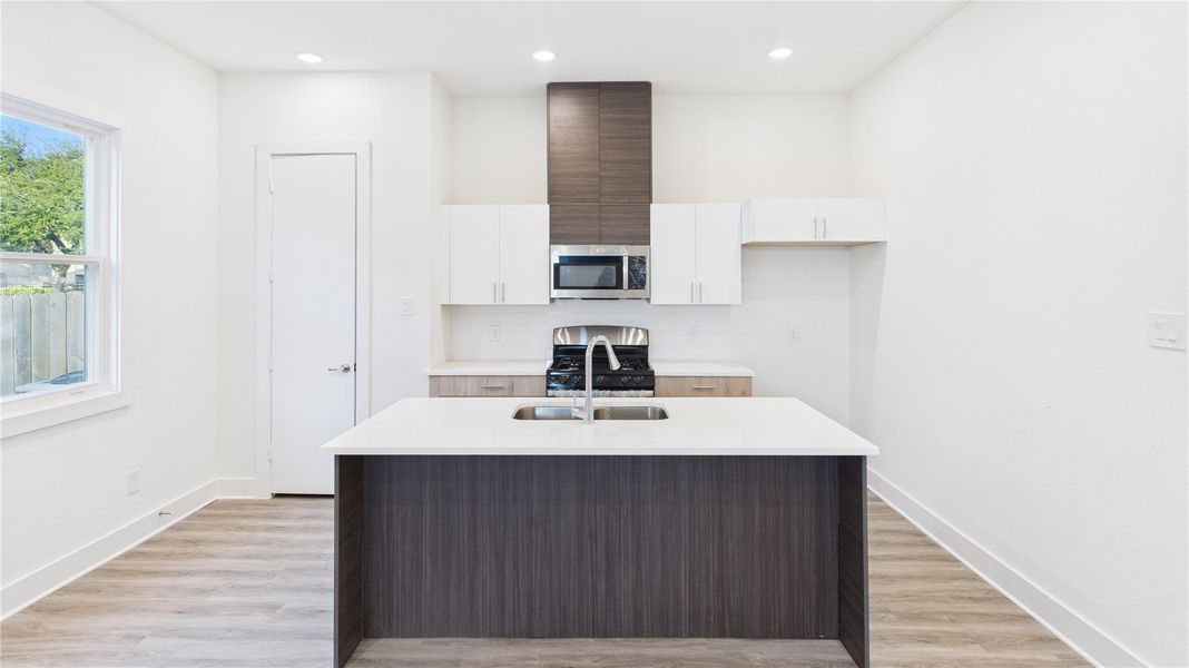 Furnished interior view inside a new home in , Houston (Image 8).