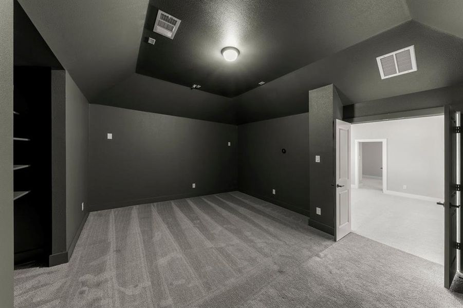 Spacious, unfurnished interior of a new home in Cambridge Estates - Harwood, Prosper (Image 24).