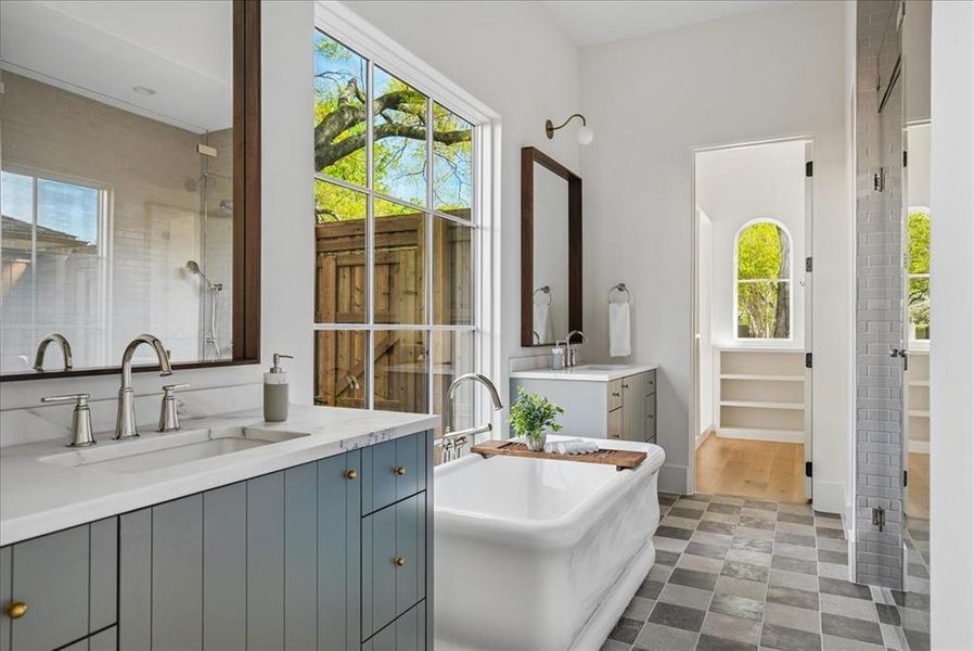 Furnished interior view inside a new home in , Dallas (Image 15).