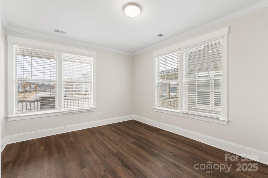 Spacious, unfurnished interior of a new home in Riverwalk, Rock Hill (Image 14).