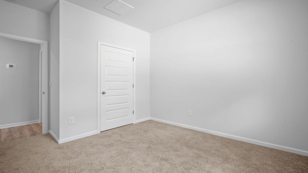 Spacious, unfurnished interior of a new home in Rice Hope, Port Wentworth (Image 24).
