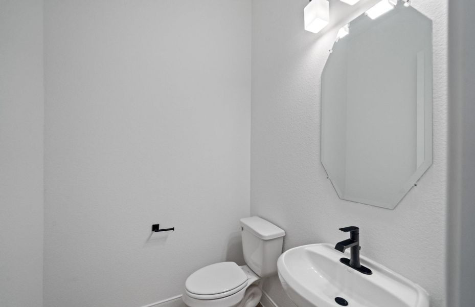 Image 36 of a home in Valencia. Image 36 of a home in Valencia.