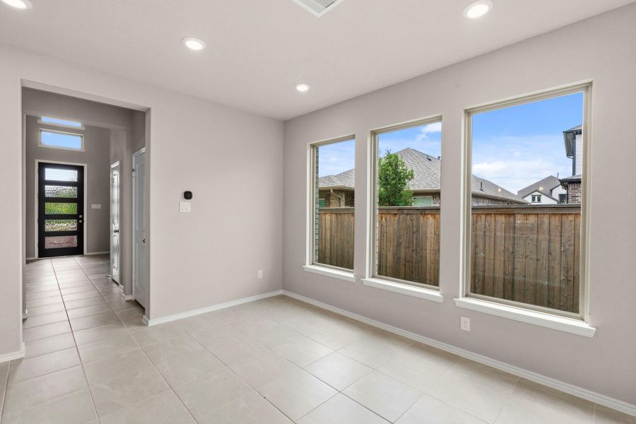 Spacious, unfurnished interior of a new home in Bridgeland, Cypress (Image 25).