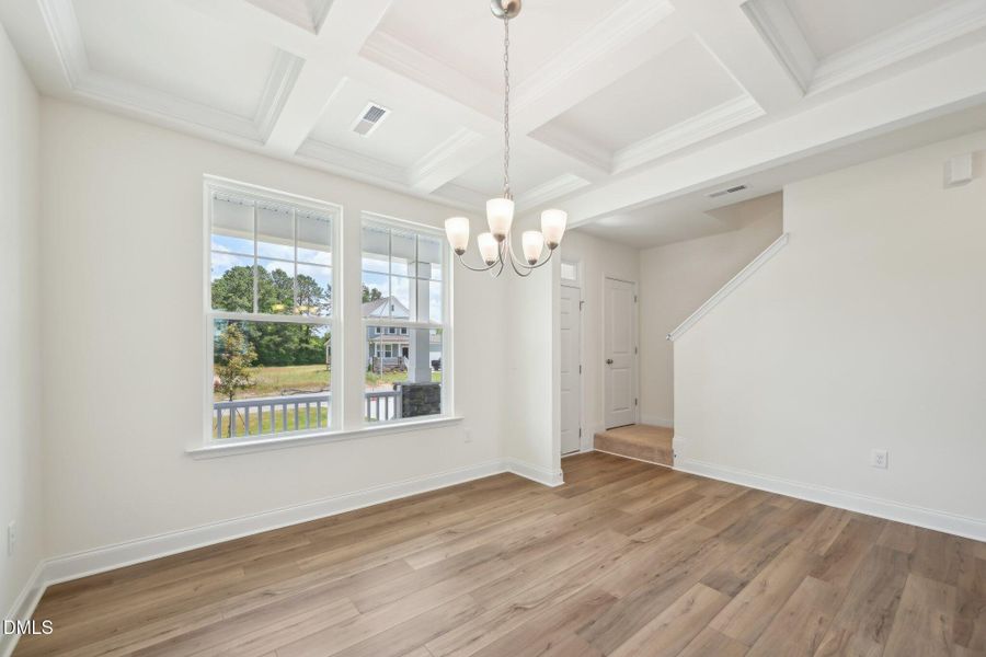 6-web-or-mls-Shelby Meadow Ln-0305-006