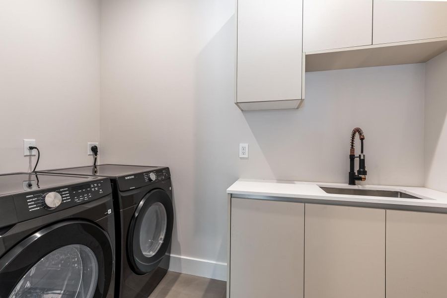 Close-up of interior finishes inside a home in , Fort Lauderdale (Image 12). Close-up of interior finishes inside a home in , Fort Lauderdale (Image 12).