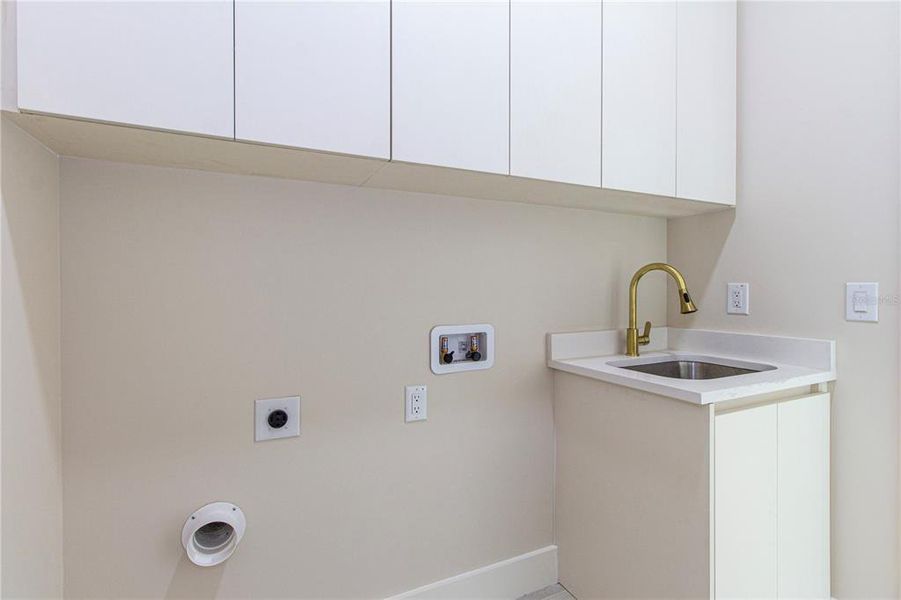 Furnished interior view inside a new home in , Tampa (Image 6).