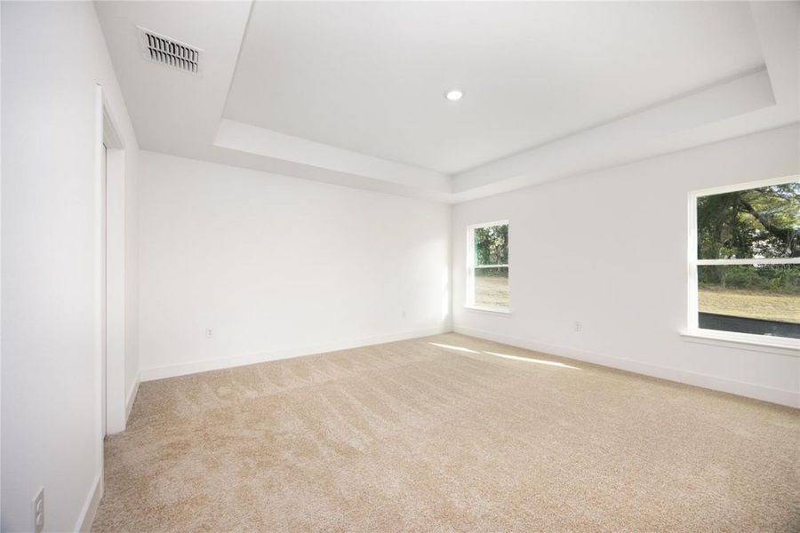 Spacious, unfurnished interior of a new home in Kirkland Farms, Alachua (Image 17). Spacious, unfurnished interior of a new home in Kirkland Farms, Alachua (Image 17).