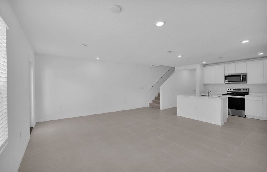 Spacious, unfurnished interior of a new home in Normandy Pines, Jacksonville (Image 13). Spacious, unfurnished interior of a new home in Normandy Pines, Jacksonville (Image 13).