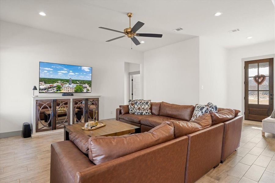 Large living room with plenty of room for seating. Large living room with plenty of room for seating.