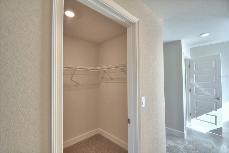 Spacious, unfurnished interior of a new home in Cadence Crossing, Auburndale (Image 30).