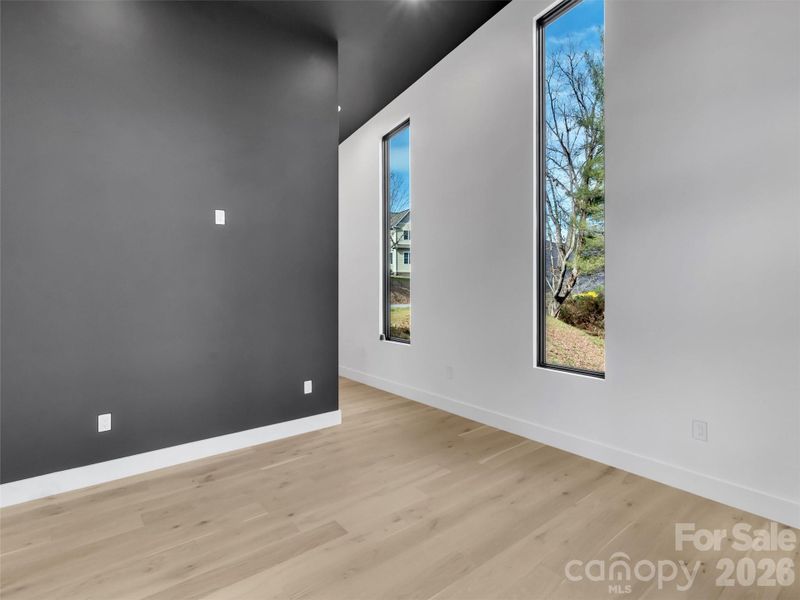Spacious, unfurnished interior of a new home in , Clyde (Image 24).
