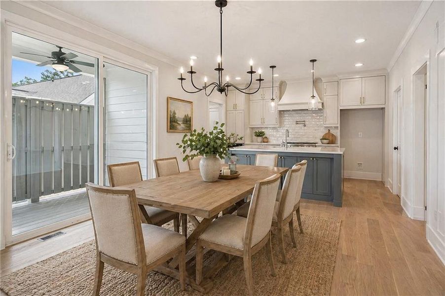 Furnished interior view inside a new home in , Roswell (Image 15).