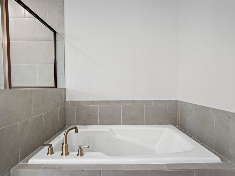 Close-up of interior finishes inside a home in Calista Farms, White House (Image 11).
