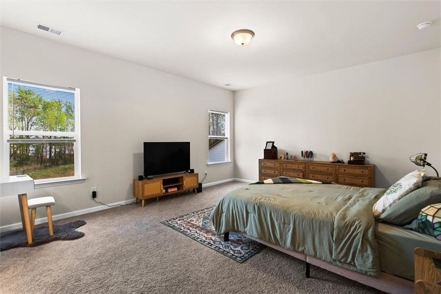 Furnished interior view inside a new home in Garrett Preserve, Hiram (Image 47).