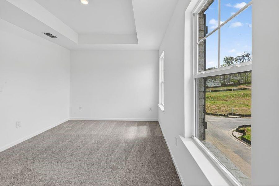 Spacious, unfurnished interior of a new home in Rosewood Farm, Lawrenceville (Image 30).