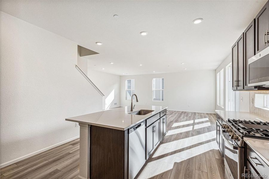 Furnished interior view inside a new home in Turnberry, Commerce City (Image 9).