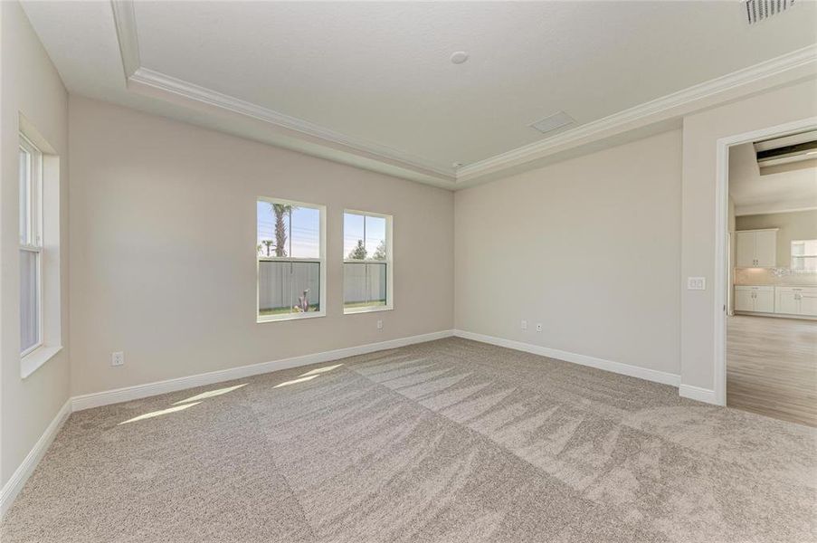 Spacious, unfurnished interior of a new home in Oakfield, Parrish (Image 18).