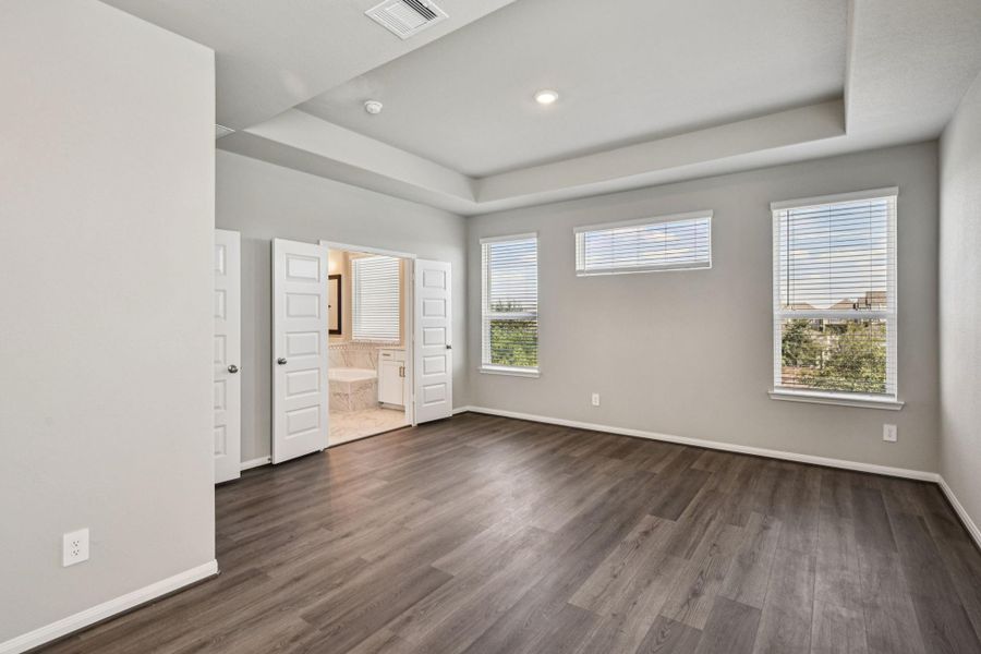 Spacious, unfurnished interior of a new home in Spring Brook Village - Luxe Series, Houston (Image 40).