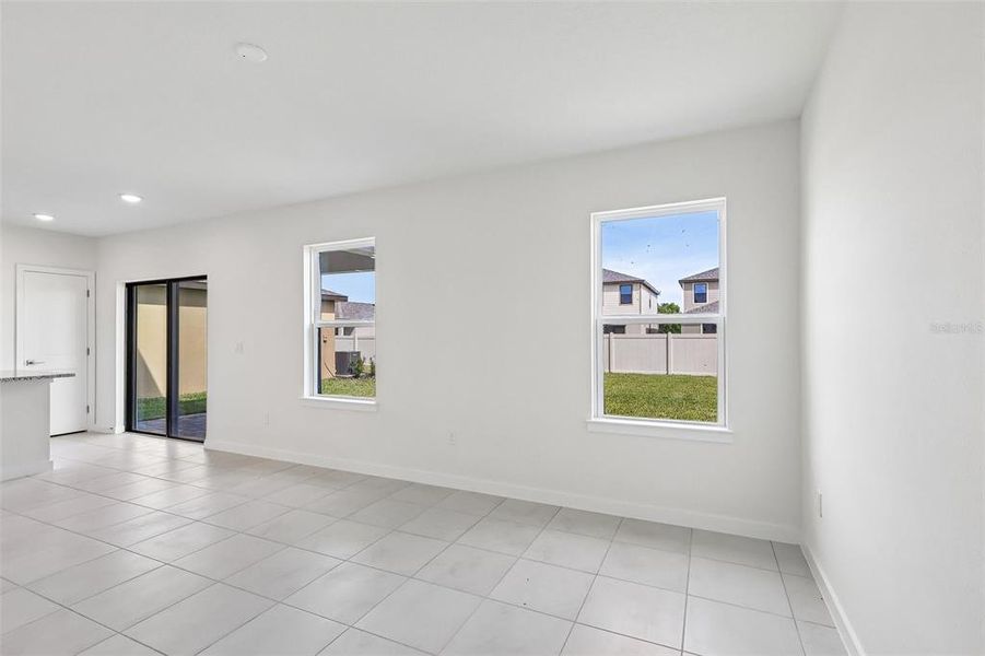 Spacious, unfurnished interior of a new home in Grasslands West, Lakeland (Image 32).