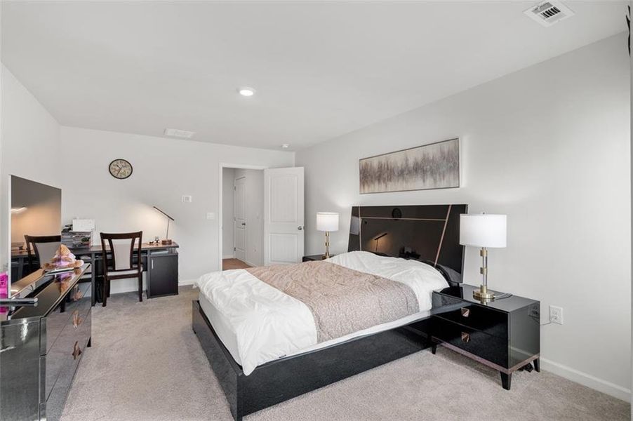 Furnished interior view inside a new home in , Buford (Image 10).