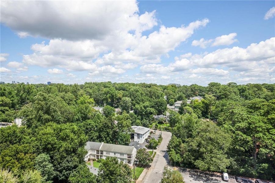 Image 35 of a home in .