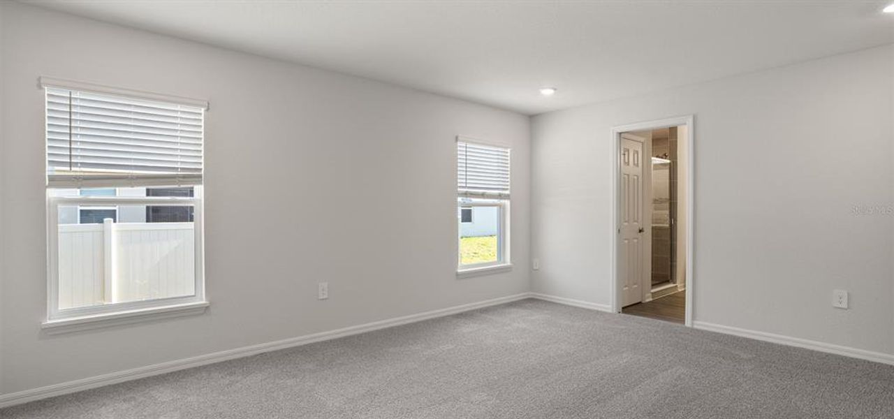 Spacious, unfurnished interior of a new home in VillaMar, Winter Haven (Image 19).