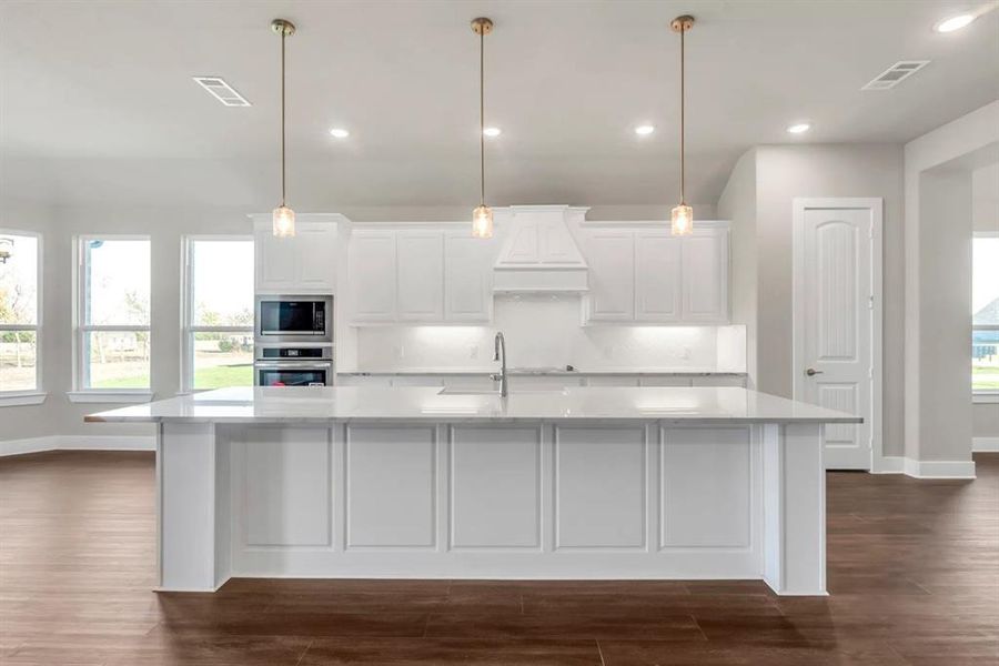 Furnished interior view inside a new home in Fannin Ranch, Leonard (Image 10). Furnished interior view inside a new home in Fannin Ranch, Leonard (Image 10).