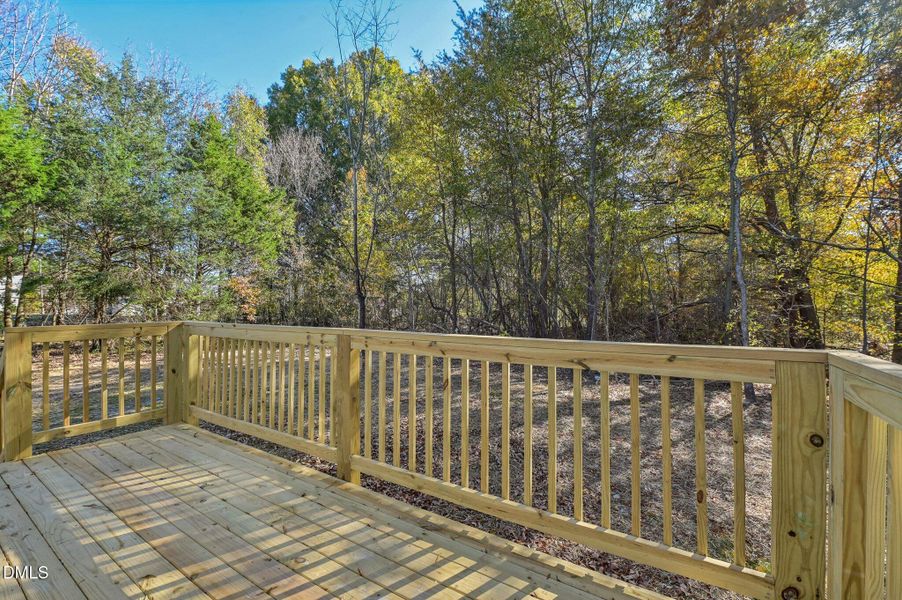 28-web-or-mls-Foster St-S0711-028