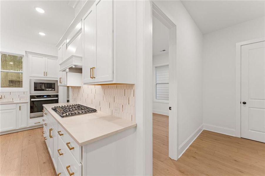 Furnished interior view inside a new home in The Reserve at Knollwood, Canton (Image 10).