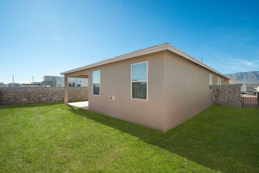 Representative exterior details of a home built from the Ocotillo by View Homes in Summer Sky, El Paso (Image 21).