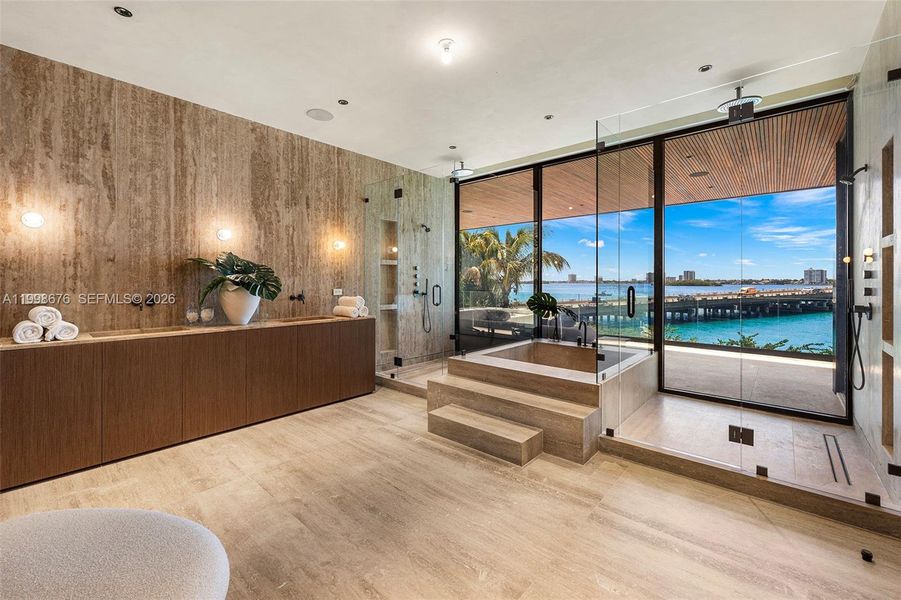 Community amenities in , Bay Harbor Islands (Image 58).