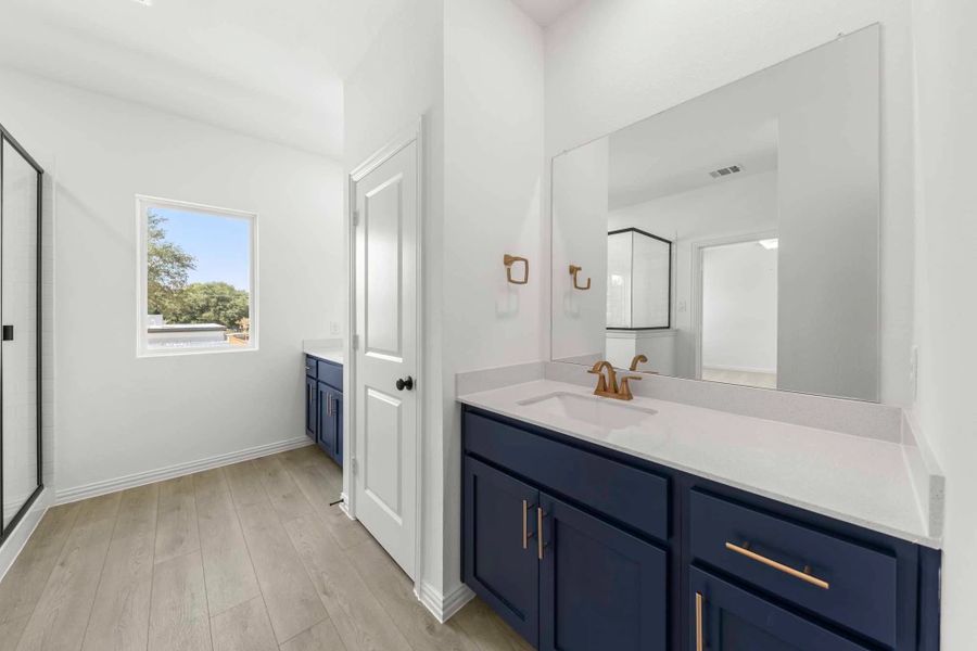 Primary Bathroom Representative Photo featuring the Sapphire Collection