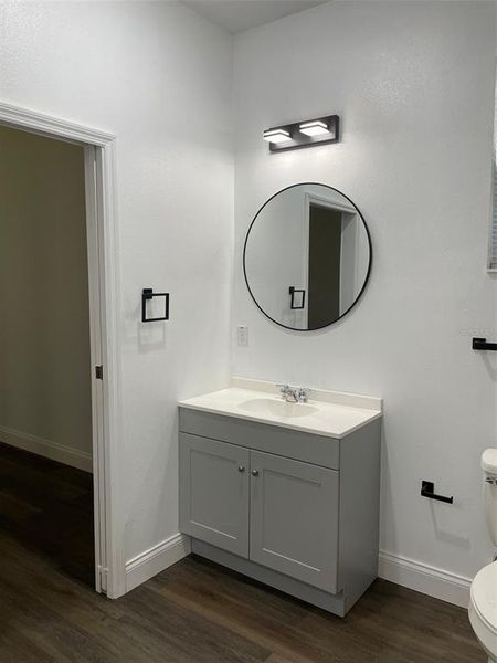 Furnished interior view inside a new home in , Deland (Image 9).