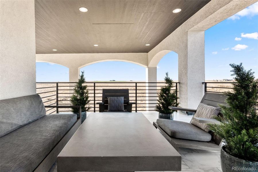 Exterior details and patio area of a home in , Hudson (Image 4).